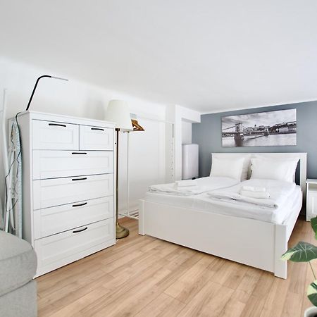 Studio Apartments By Hi5- Cozy Studio Budapeste Exterior foto