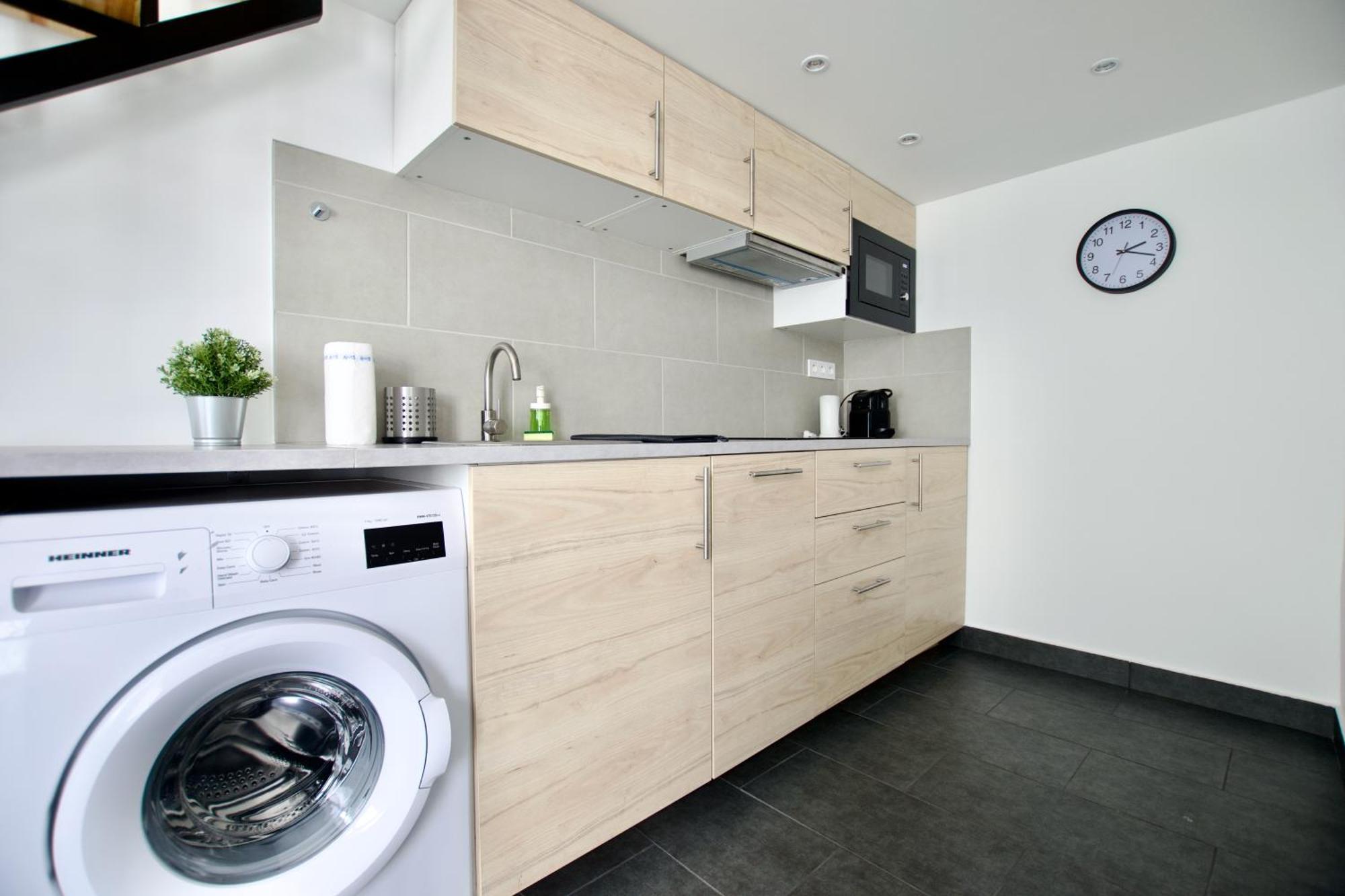 Studio Apartments By Hi5- Cozy Studio Budapeste Exterior foto